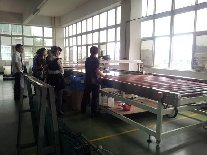 萊博頓淋浴房喜迎多家知名媒體到訪