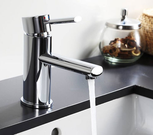 面盆水龍頭安裝步驟及漏水處理方法介紹