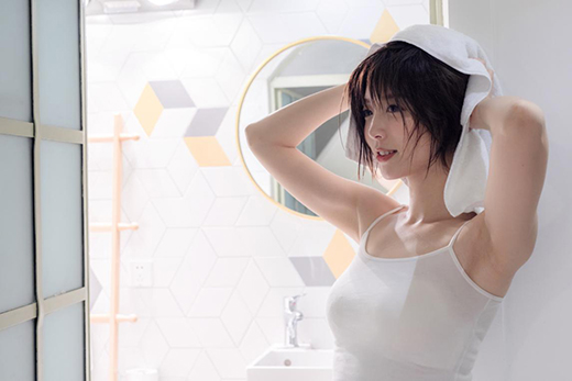 ����������c��ĩ�峿��(l��i)һ��(ch��ng)����ļs��(hu��)