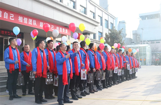 ʥ��ܘI(y��)¡���e���N�۽�(j��ng)�������xʽ