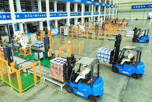 ����Ʒ�����sҫ��磬�V���������M(j��n)���(y��ng)ˮ��