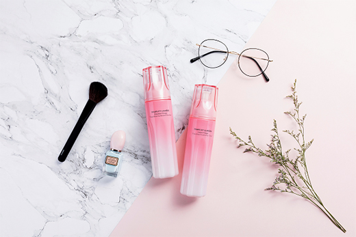 創(chuàng)造完美肌膚 花漾精選化妝品讓你感受不同的美妝