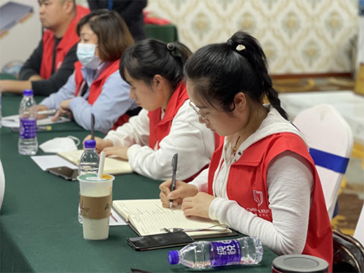 �����ɹ� �W��ɯ���ܿƼ���ɽ�|վ�Ј��I�N��ӑ��