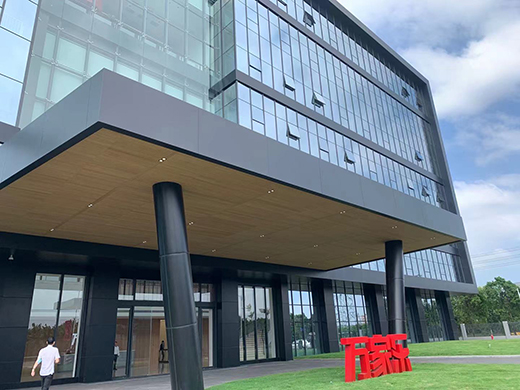 燃?xì)鉄崴餍袠I(yè)從“兩萬(wàn)”之爭(zhēng)到“兩萬(wàn)”煥新