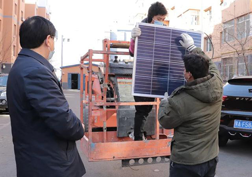 太陽(yáng)能路燈改造，照亮出行路，敞亮居民心