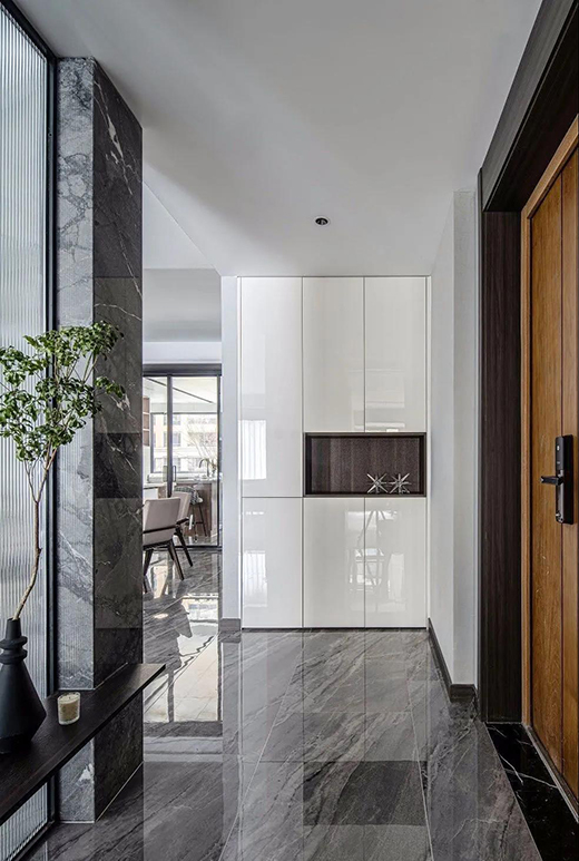 �o�����޵ġ�ȫ�X�Ҿӡ��ļ�ͥ����I(y��)�c�����b�޶��m��