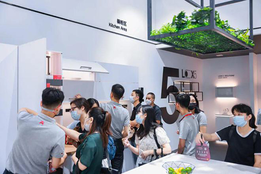 ֱ���𱬬F(xi��n)��|����������Ӳ�˹�չ