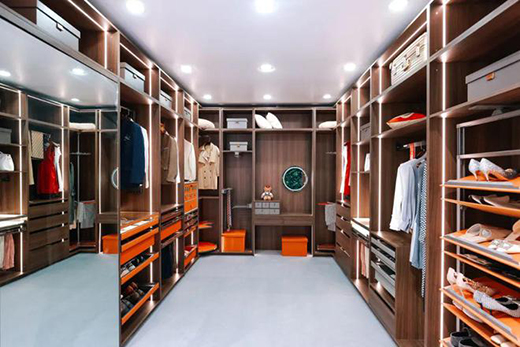 ֱ���𱬬F(xi��n)��|����������Ӳ�˹�չ