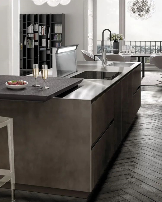 ���b������˹�ֵ²��P䓏N���c��һ���ý�����Ʒ�����b��!