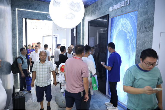 精彩呈現(xiàn):益雅五金亮相2023廣州建博會