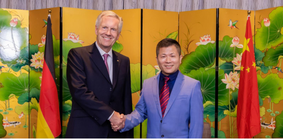 德國(guó)庫(kù)勒五金受邀出席中德合作高級(jí)別活動(dòng)暨武爾夫總統(tǒng)歡迎晚宴