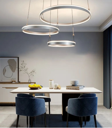 �Ŀ�ʿ������������⣬��Ӱ֮�g��Ԋ��