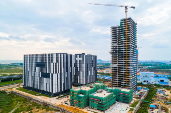 槽公中標(biāo)光學(xué)影像領(lǐng)域500強--歐菲光電影像項目母線槽供電系統(tǒng)