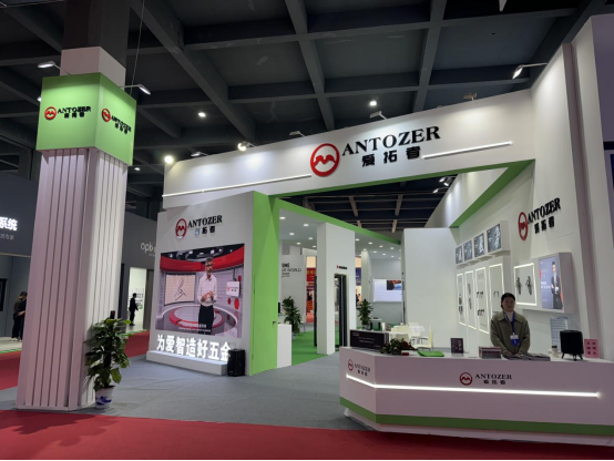 �����������������ڰˌý��������x���X�Ͳļ��T�����[��